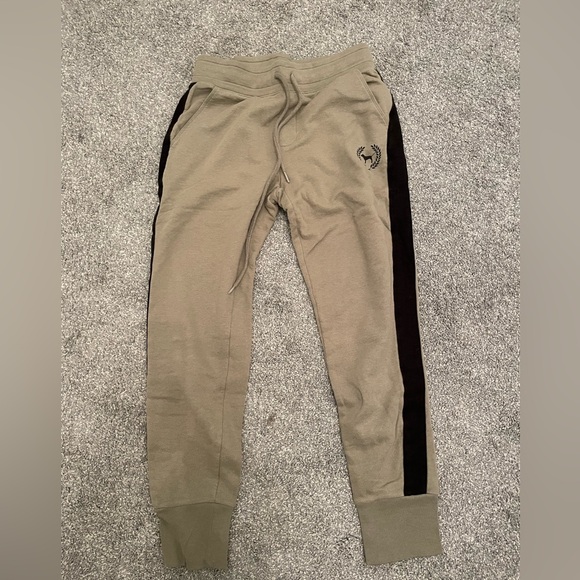 Pink sweatpants - Picture 1 of 3